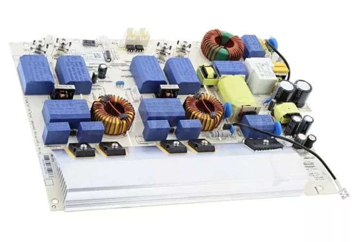 Nenaprogramovaný výkonový modul k varné desce Electrolux AEG Zanussi (140101729238)