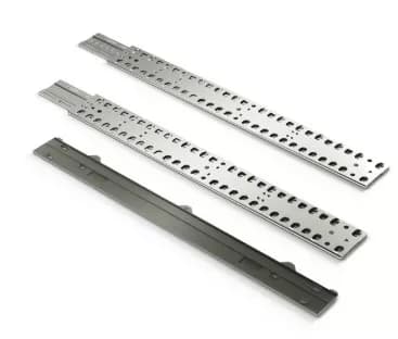 SGZ8BI00 Spojovací lišta k myčkám Bosch Siemens (BSH17006709) 586×74×5 mm