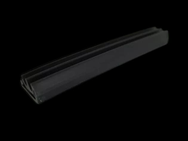 Držák spodního těsnění k myčce nádobí Candy Hoover Baumatic – kódy 49022374, 673002000126, X673002000126
