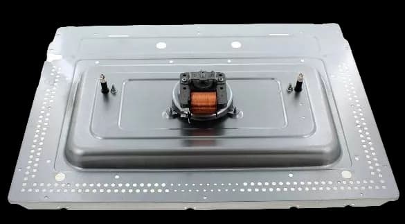 Zadní kryt + ventilátor horkovzduchu do pečicí trouby Whirlpool Indesit – 482000098681
